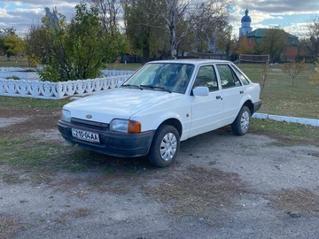 Авто Ford Escort 1989 № 8832488