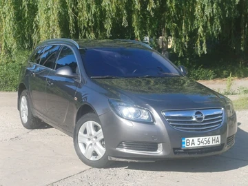 Авто Opel Insignia 2010 № 8832511