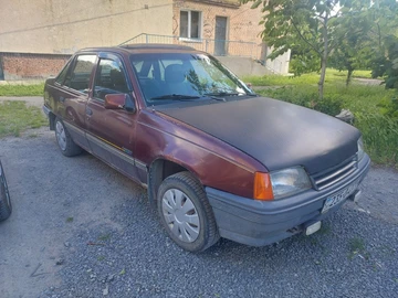 Авто Opel Kadett 1991 № 8832625