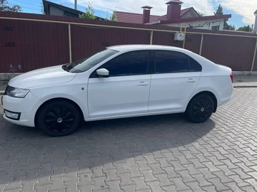 Авто Skoda Rapid 2013 № 8832661