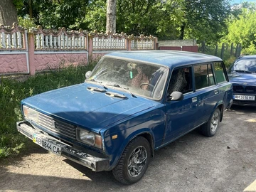 Авто ВАЗ 2104 2005 № 8832716