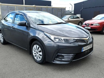 Авто Toyota Corolla 2018 № 8832751