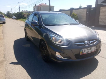Авто Hyundai Accent 2013 № 8832805
