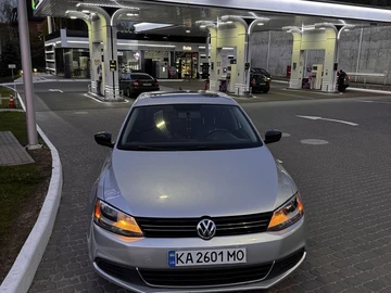 Авто Volkswagen Jetta 2012 № 8832807