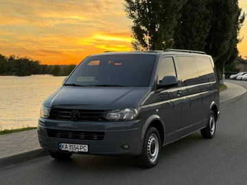 Авто Volkswagen Transporter 2010 № 8833043