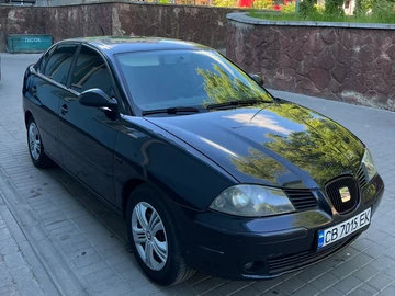 Авто SEAT Cordoba 2003 № 8833177