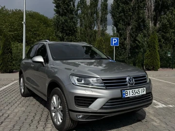 Авто Volkswagen Touareg 2017 № 8833267