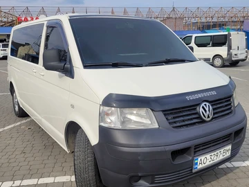 Авто Volkswagen Transporter 2004 № 8833320