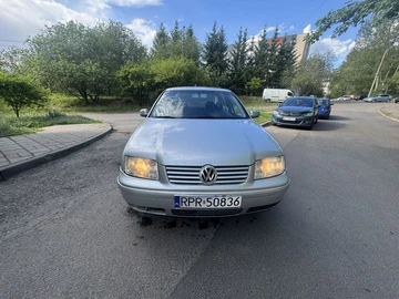 Авто Volkswagen Bora 2003 № 8833353