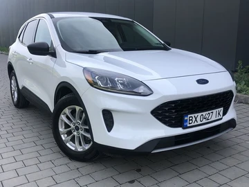Авто Ford Escape 2022 № 8833361