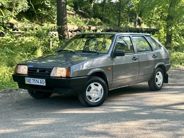 Авто ВАЗ 2109 2007 № 8833406