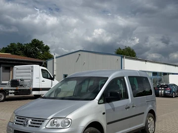 Авто Volkswagen Caddy 2005 № 8833419