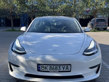 Авто Tesla Model 3 2021 № 8833439
