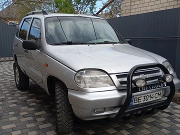 Авто Chevrolet Niva 2007 № 8833543
