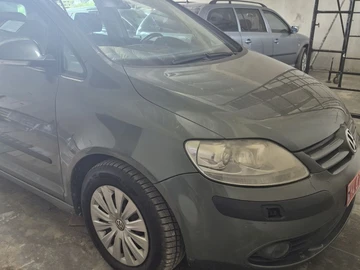 Авто Volkswagen Golf Plus 2005 № 8833555