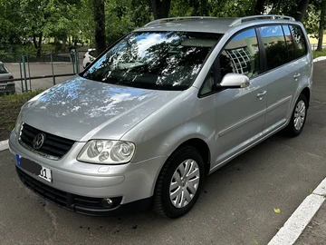 Авто Volkswagen Touran 2005 № 8833592