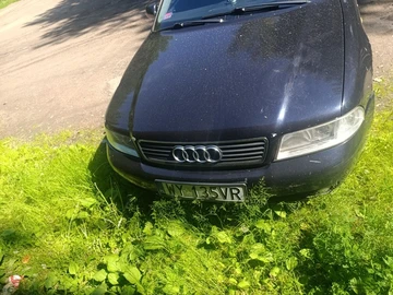 Авто Audi A4 2000 № 8833616