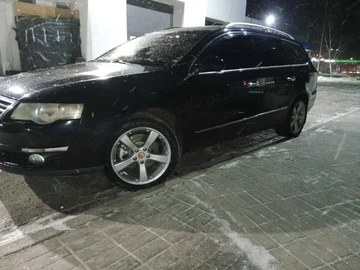 Авто Volkswagen Passat Variant 2006 № 8833727