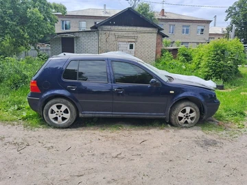 Авто Volkswagen Golf 1999 № 8833735