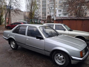Авто Opel Rekord 1982 № 8833767