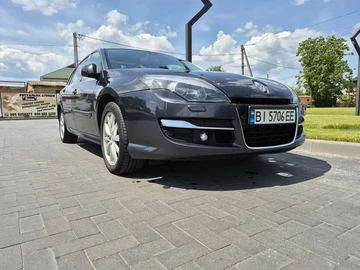 Авто Renault Laguna 2011 № 8834012