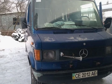 Авто Mercedes 220 1994 № 8834056