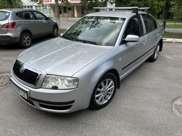Авто Skoda Superb 2004 № 8834060
