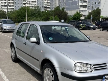 Авто Volkswagen Golf 2003 № 8834107