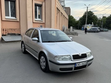 Авто Skoda Octavia 2004 № 8834204