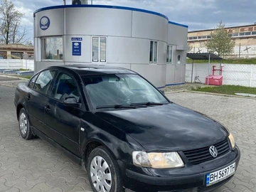 Авто Volkswagen Passat Sedan 1997 № 8834247