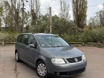 Авто Volkswagen Touran 2004 № 8834272