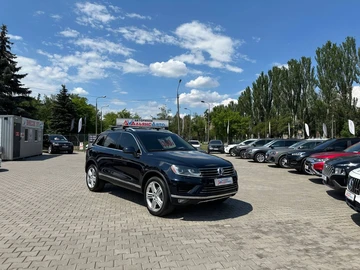 Авто Volkswagen Touareg 2014 № 8834319