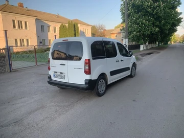 Авто Peugeot Partner 2009 № 8834448
