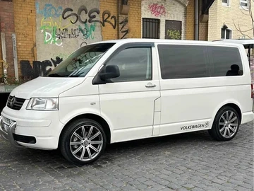 Авто Volkswagen Transporter 2004 № 8834620
