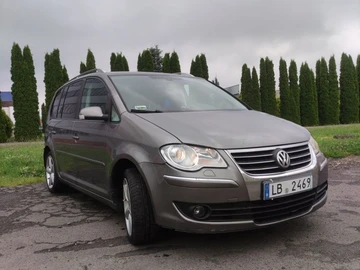 Авто Volkswagen Touran 2007 № 8834650