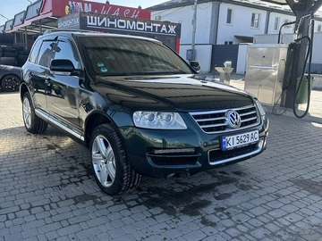 Авто Volkswagen Touareg 2004 № 8834765