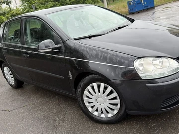 Авто Volkswagen Golf 2005 № 8834785
