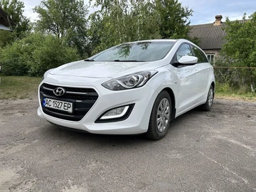 Авто Hyundai I30 2015 № 8834916