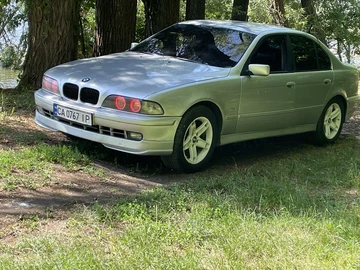 Авто BMW 5 Серия 1999 № 8835001