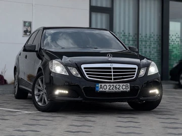 Авто Mercedes 220 2009 № 8835007