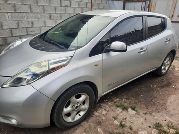 Авто Nissan Leaf 2014 № 8835122