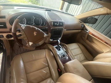 Авто Porsche Cayenne 2007 № 8835255