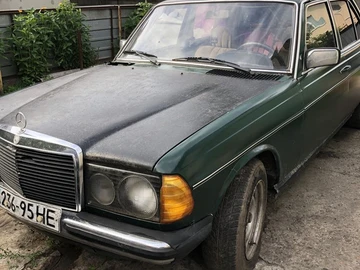 Авто Mercedes W123 1978 № 8835257