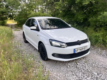 Авто Volkswagen Polo 2012 № 8835297