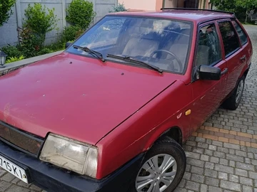 Авто ВАЗ 2109 1994 № 8835302