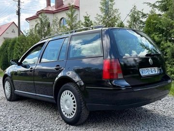 Авто Volkswagen Golf 2002 № 8835327