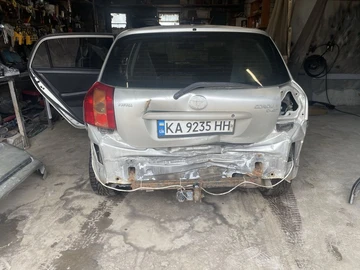 Авто Toyota Corolla 2005 № 8835401