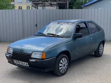 Авто Opel Kadett 1990 № 8835428