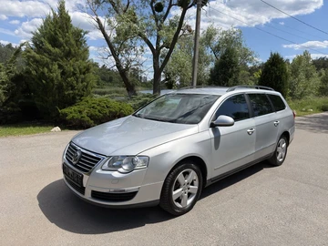 Авто Volkswagen Passat Variant 2007 № 8835463