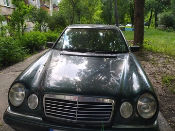 Авто Mercedes 230 1997 № 8835582